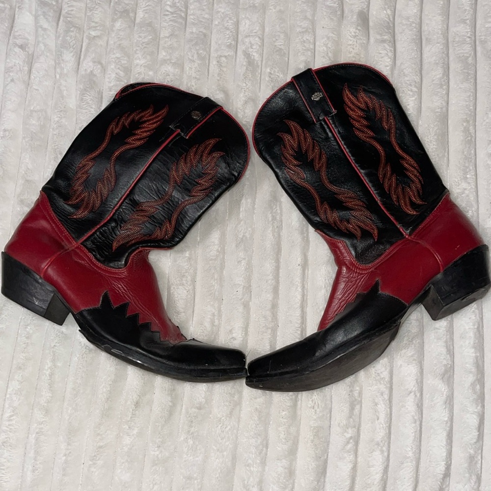 Harley Davidson Black and Red Vintage Boots | Size 8.5